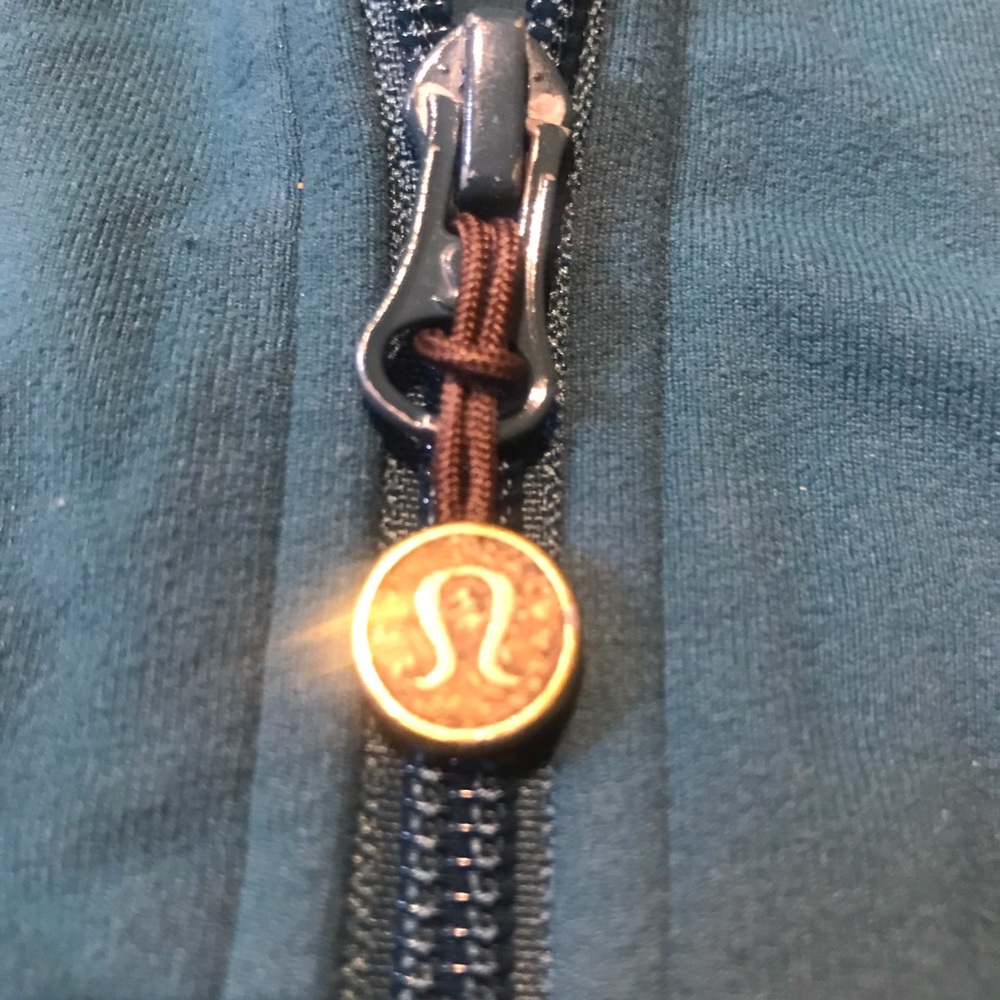 Lululemon Jacket - Picture 2 of 8